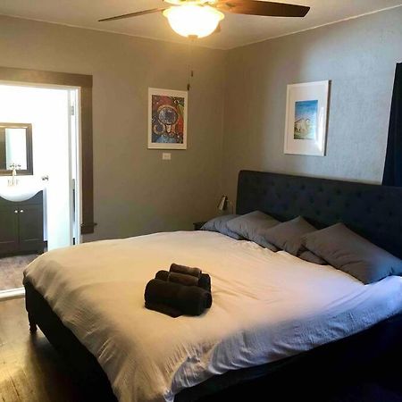 Smart Spacious Artsy Home Near Midtown Sacramento Bagian luar foto